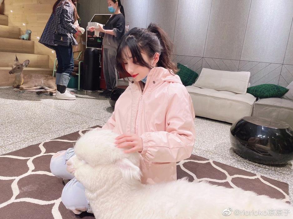 rioko凉凉子牛头人第一弹：摄影爱好者必看的cos原图分享