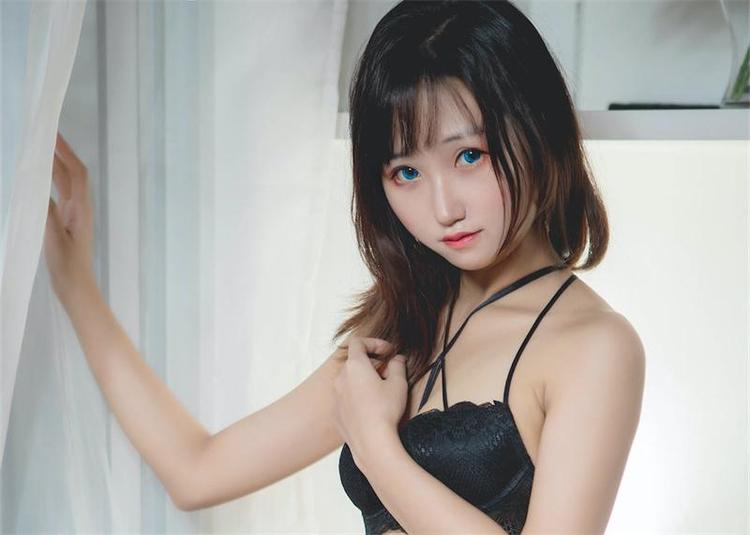 kuuko w原神cos，时尚表演领跑cos圈