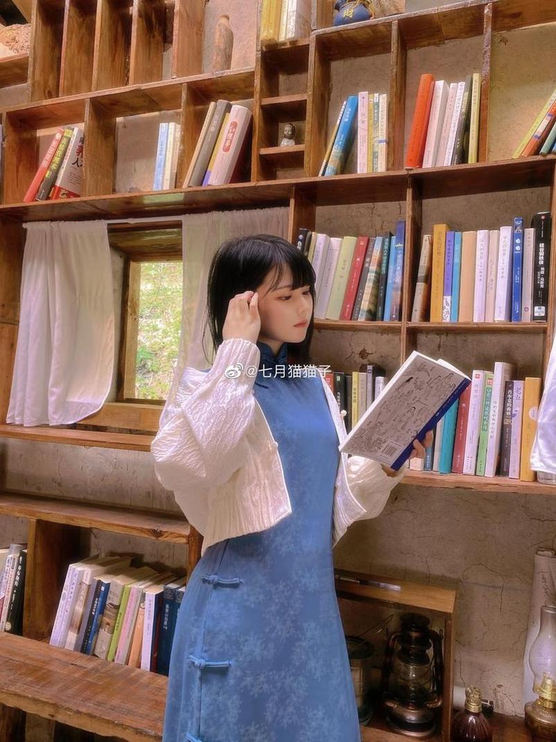 七月喵子粉丝定制cos：这些精选图片绝对是现场摄影的神作