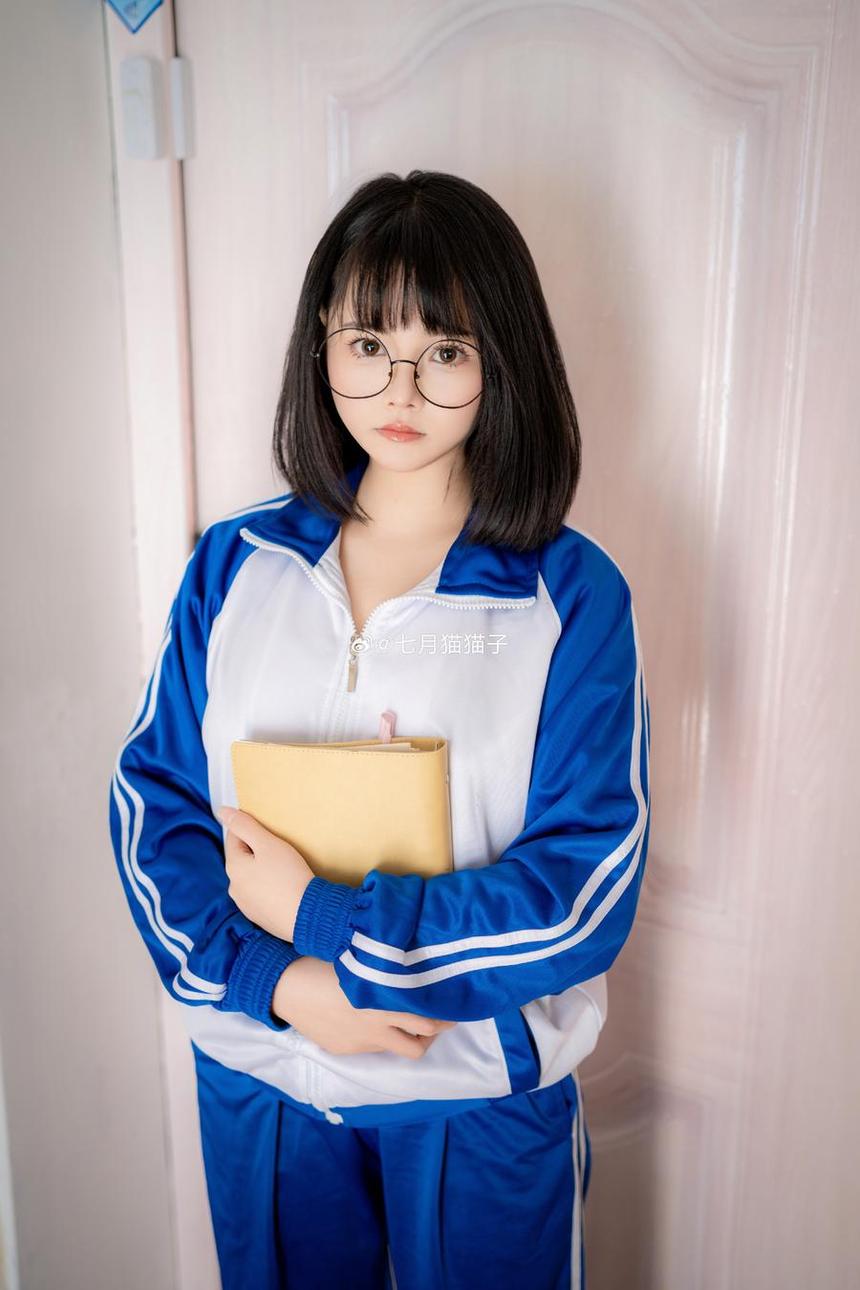 七月喵子壁纸手机，原图分享，绝不重复
