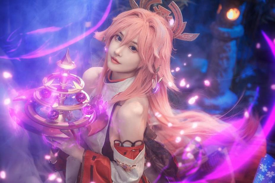 绝美大魔王露儿的真实姓名摄影照片，展现细节之美
