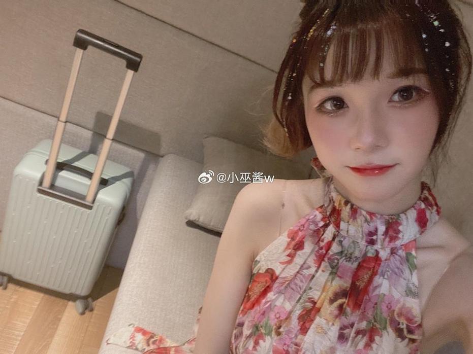 足不出户，也能欣赏到最美丽的cos作品！小巫酱w一口气带你开启在线看图模式