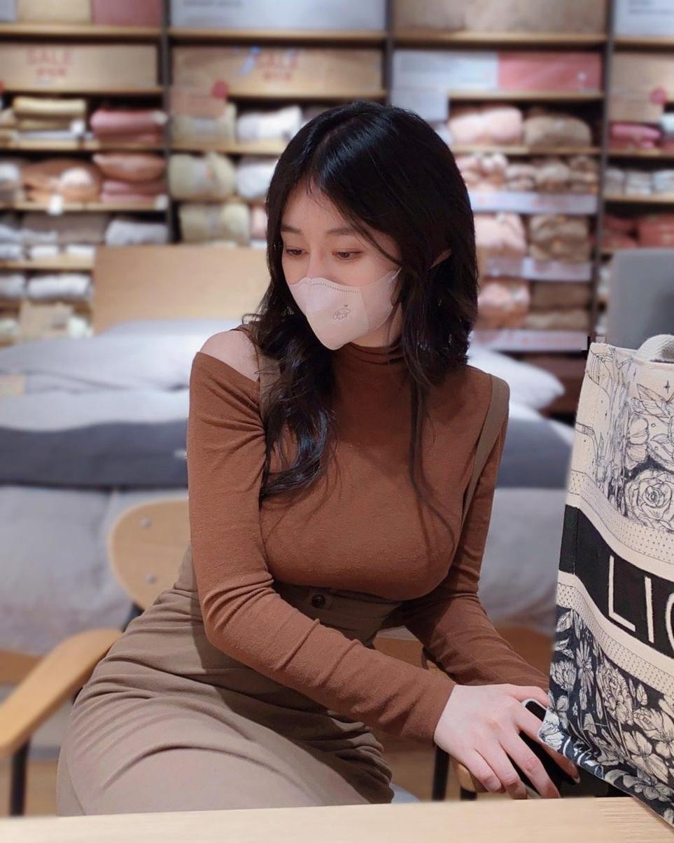 白银81所有图片是每一个cos爱好者的福音，这里分享最新的cos照片和图包