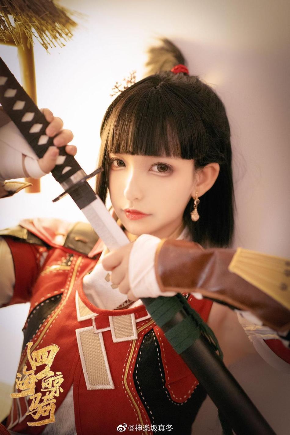 神乐坂真冬写真集免费，摄影大师倾情制作，留下最美的瞬间。