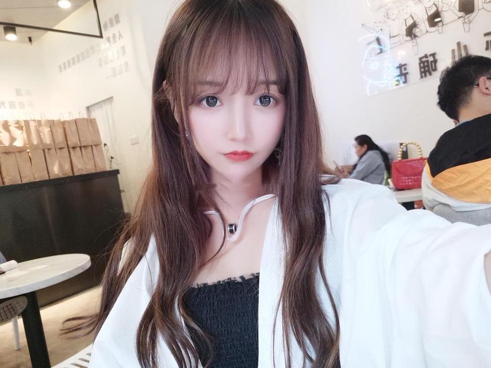 精美图包：过期米线线喵的无删原图
