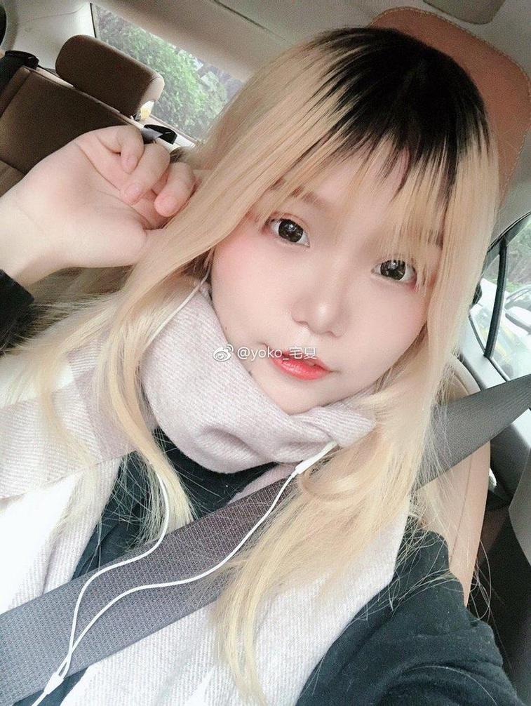 暑气未消yoko宅夏汤物语原图照片，让你感受清新浴池中的凉意