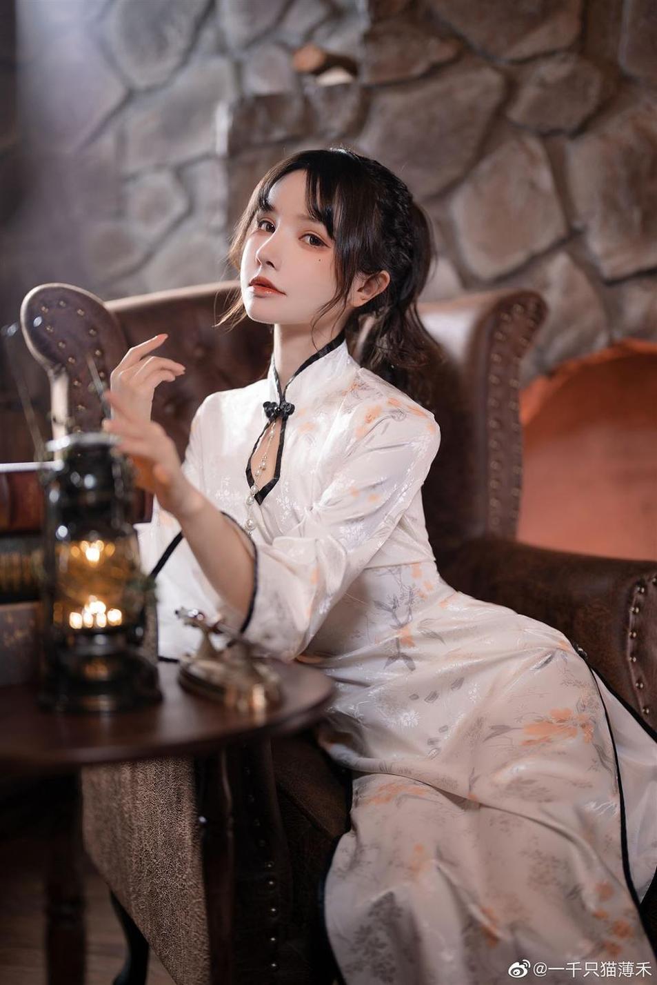 唯美照片收藏：一千只猫薄禾胶衣的美图赏析，不容错过