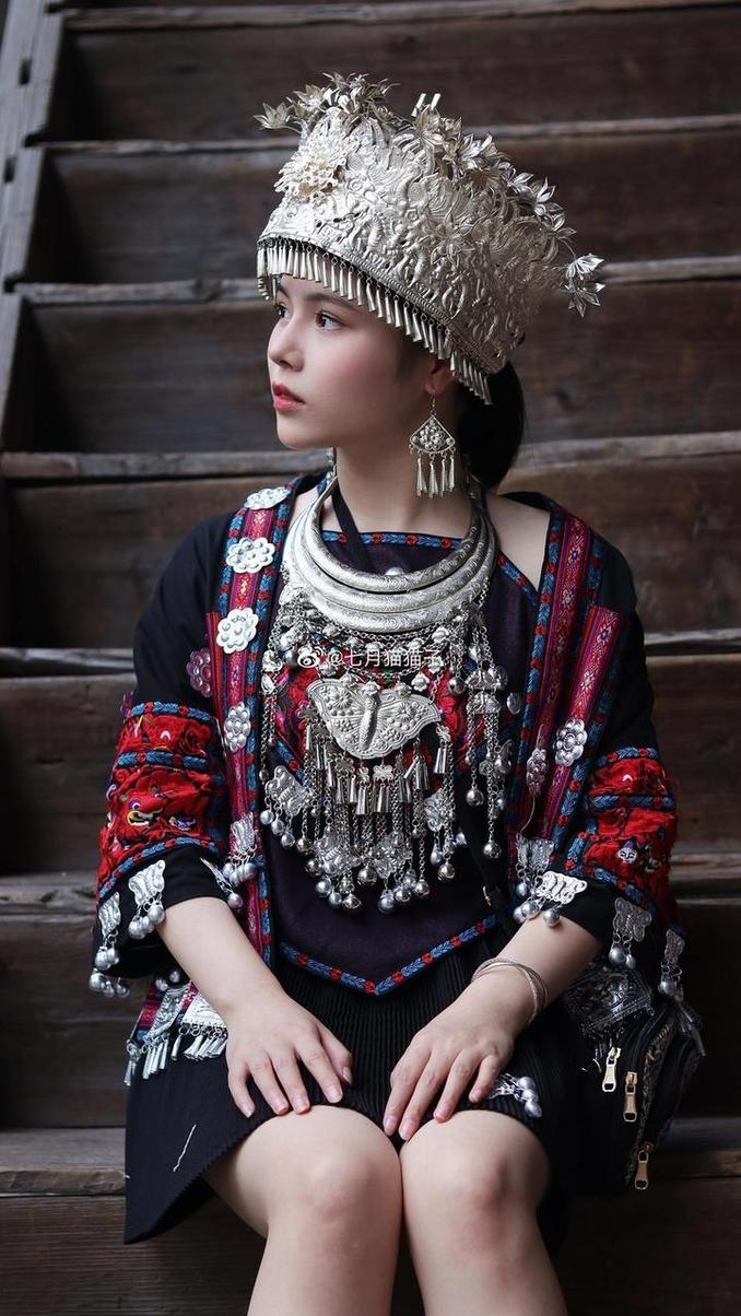 七月喵子免费图集：分享创意，让每个人都能感受美好