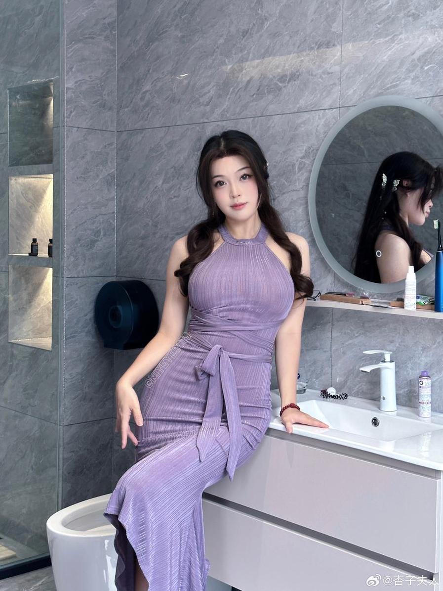 拍得最好的就是这一组：你烨烨白色的创意图片