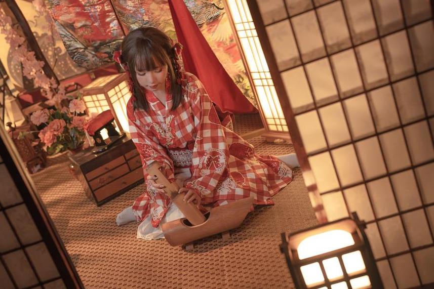 喵小吉花絮链接：cosplayer精品图片分享