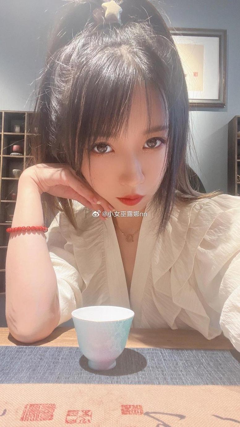 小女巫露娜定制ASMR分享，与你分享听觉快感的真谛