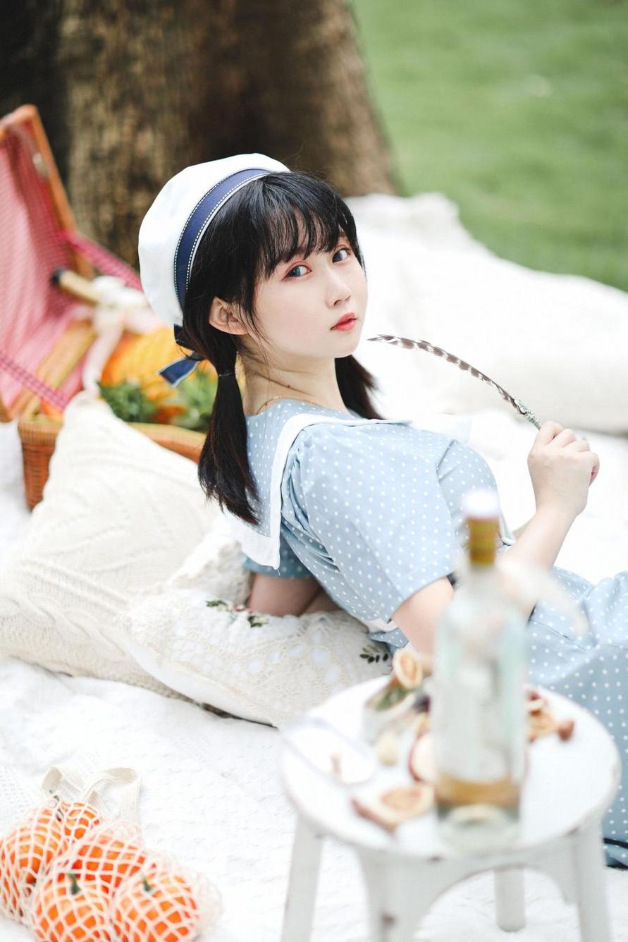 是依酱吖20套cos作品：精美摄影美图赏析