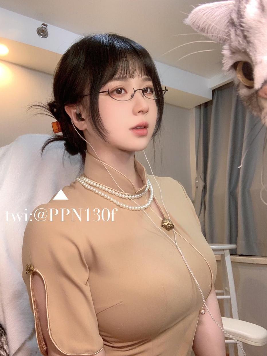 皮皮奶可可爱，精彩照片记录生活难忘瞬间
