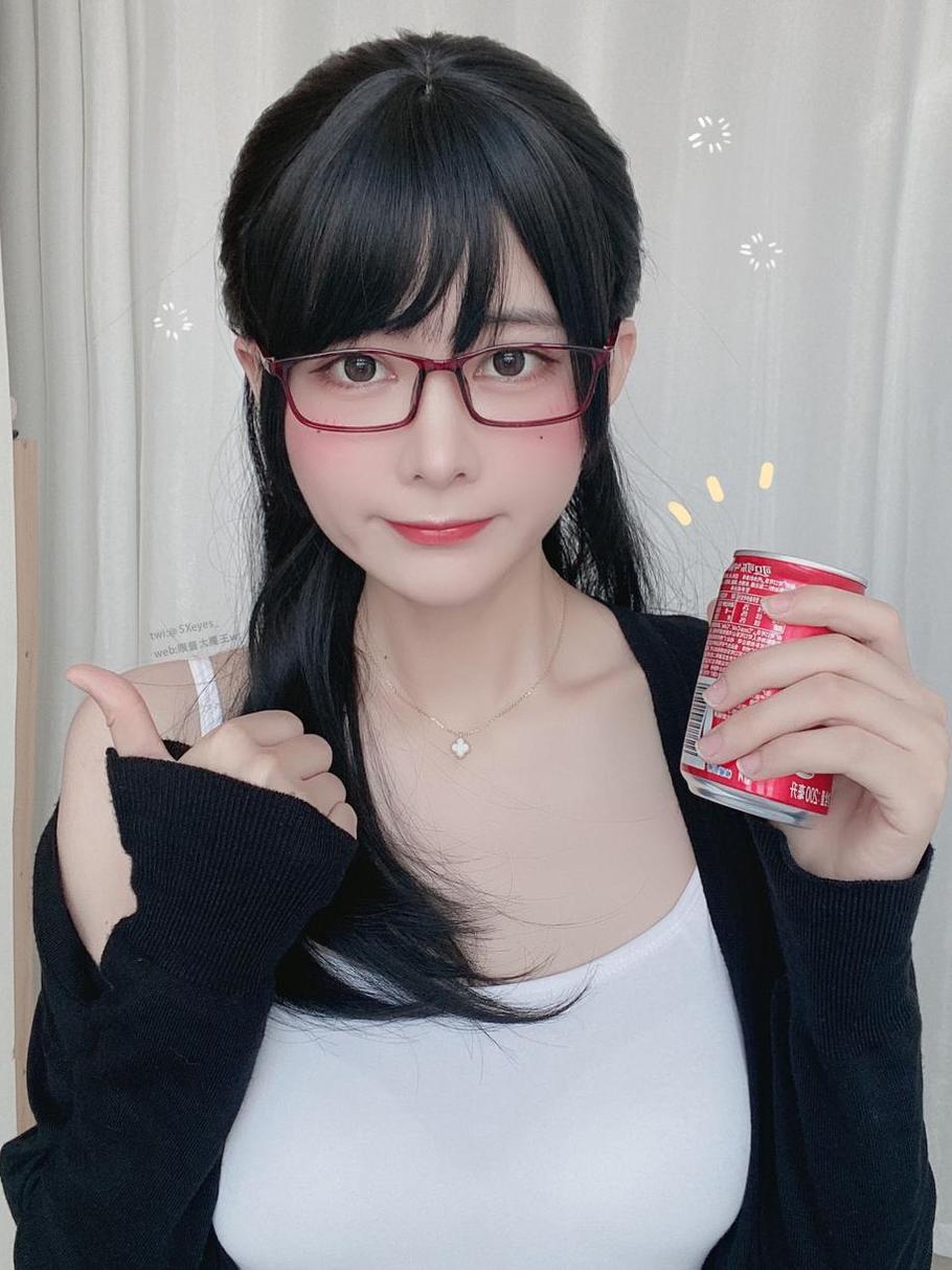 眼酱大魔王w文宝的cos合集：完美演绎经典角色