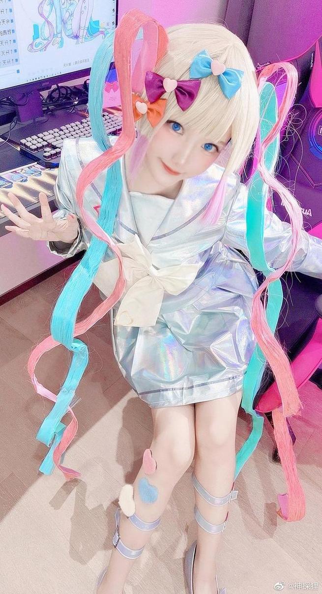 神探火狸狸是哪里人？她的图片精选分享，揭秘她的家乡是四川