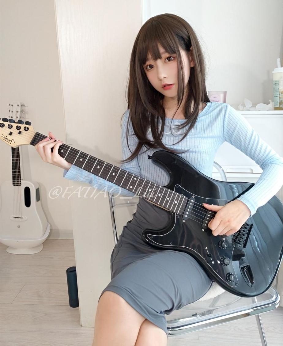 迷之呆梨免费图图包合集，完美了解COSPLAY美图